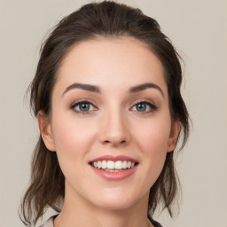 Ella W